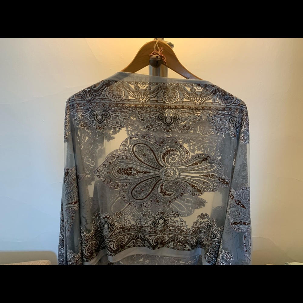Fancy silver w/multi color paisley print (black /white /brown) lacy sheer wrap